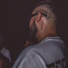 L U N A T I K