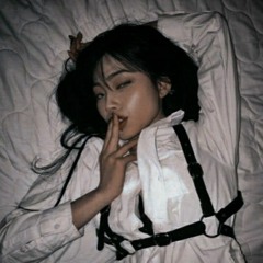 Ama.E