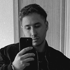 ★ 𝘼𝘿𝙍𝙊 ★