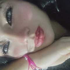 lauraaa.