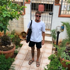 Liam D