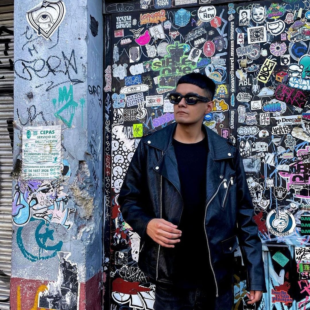 Stream City Lights music | Listen to songs, albums, playlists for