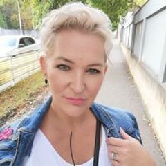 Andy Happinka Šťastná