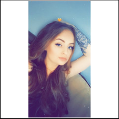 lucylomaxx