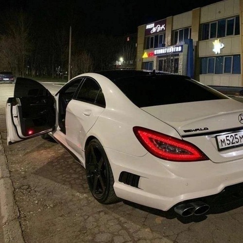 Stream песни чтоб дать тапку в пол -хасанить😈🤙 music | Listen to songs ...