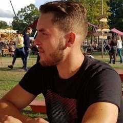 Dennis Hutten