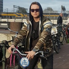 Adrian L'abus