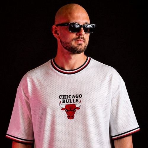 Alex Melis artist photo