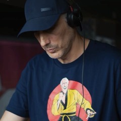 Dr Khan