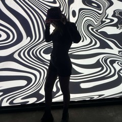 GRLNXTDOOR