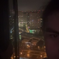 @скромный