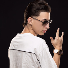 SANTIAGO MÚNERA