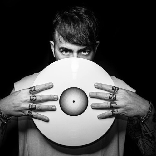 Geo From Hell, Max Scoppetta - Change