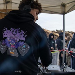 NebuR AmNe’ZiK