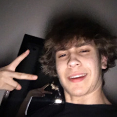 Derek Gomez