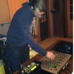 Dj_Bronsky