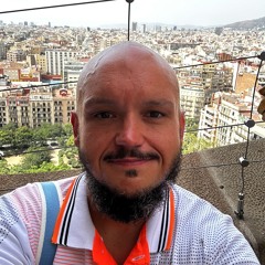 Listen to playlists featuring 298 - Ricardo Villalobos - In The