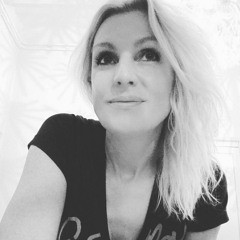 Saskia Omvlee