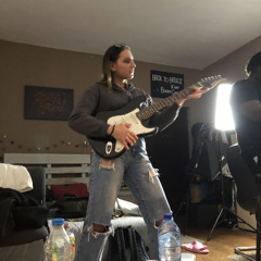 Lizzyy