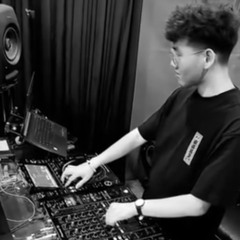 DJ maze