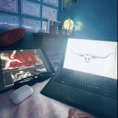 ŪṈKṈØWṈ_Ghøśṯ👨🏾‍🚀✞