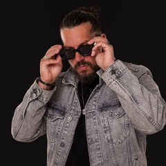DECK-R
