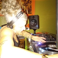 Marl'Hôt Girl'Z DMC