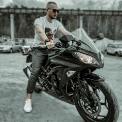 Рома Кудрявцев