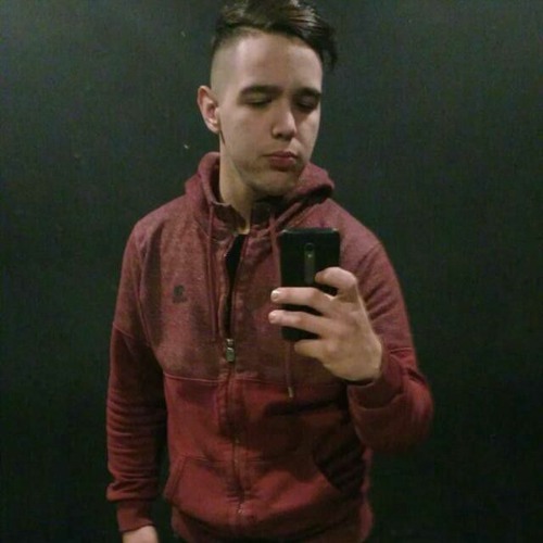 Lucas Robledo’s avatar