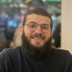 مصطفى عوض