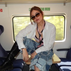 Riana Holley