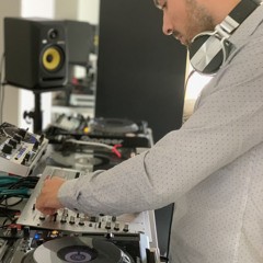 Seconds_Dj