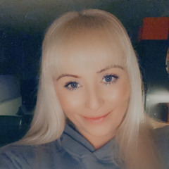 michaela hilton ✌🏻