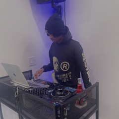 DEEJAY_MELL