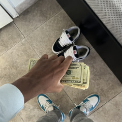 Zoeb0y_josh