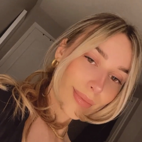 Victoria Zarak’s avatar