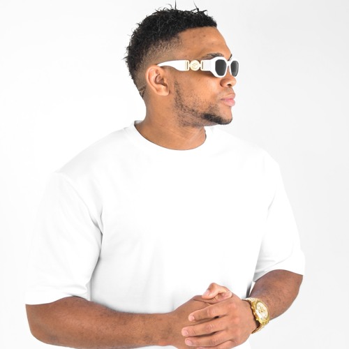 DJ GUADEX artist photo
