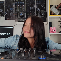 Dj Sophia