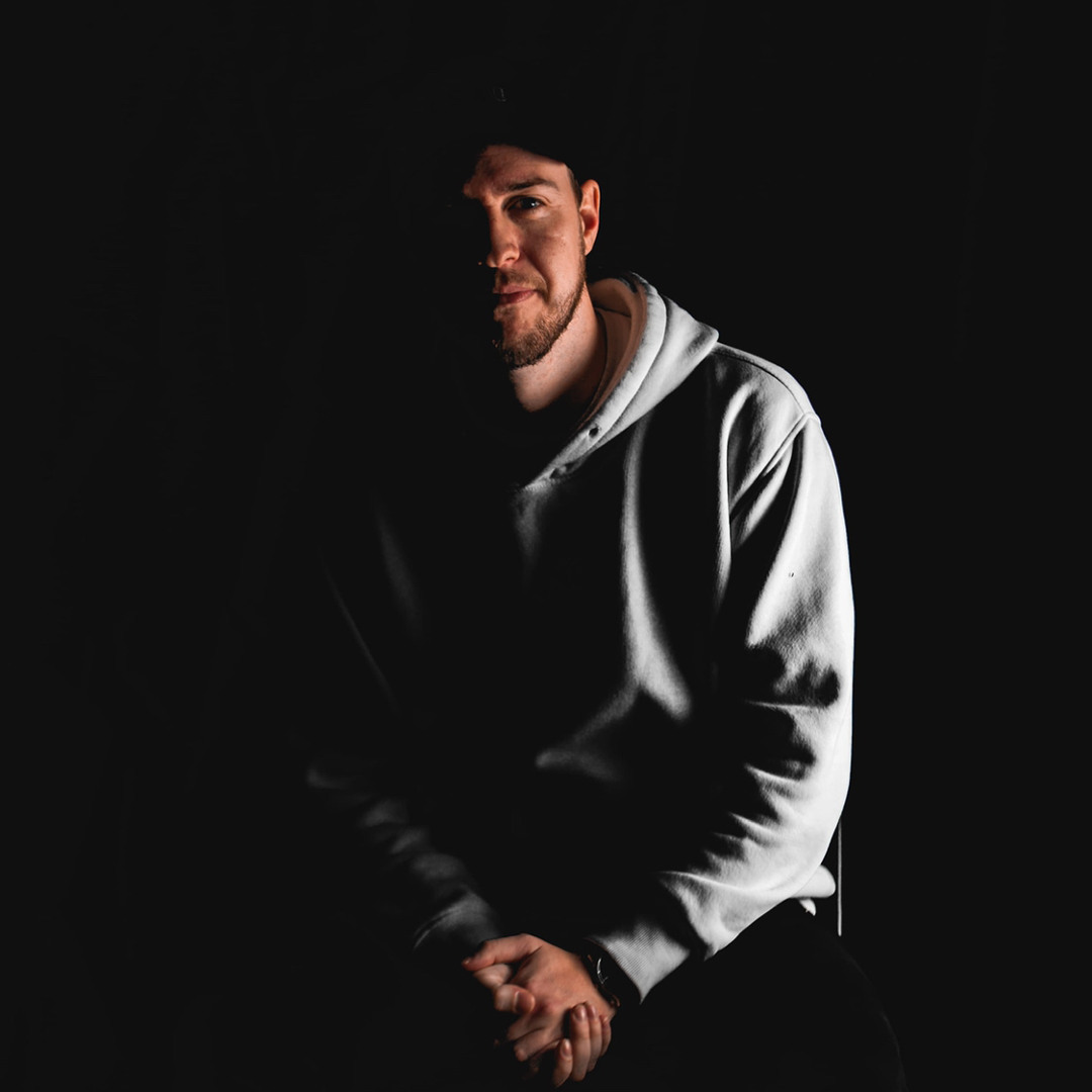 Stream FRONT TO BACK music | Listen to songs, albums, playlists