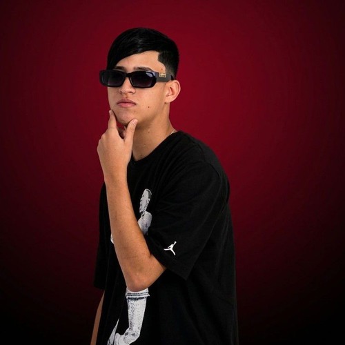 Stream Yoelvis Valero🖤 music | Listen to songs, albums, playlists for ...