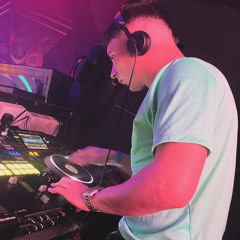 DJ BEN JONES