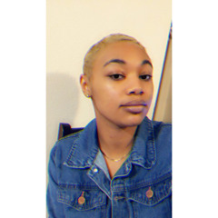 simonee💋