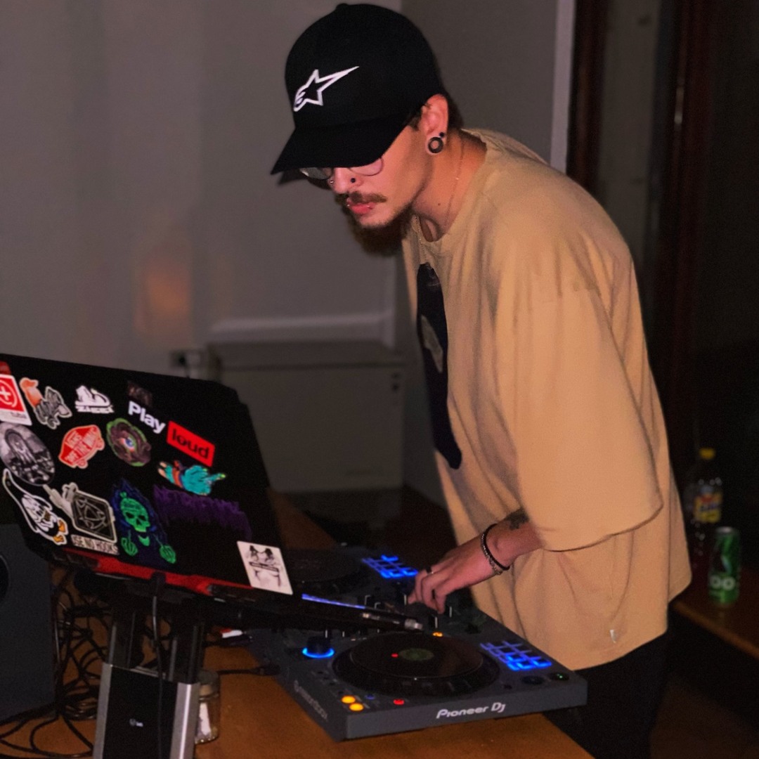 Stream METNIX music | Listen to songs, albums, playlists for free on ...