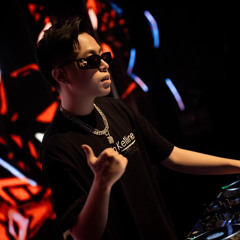 DJ HuyBou