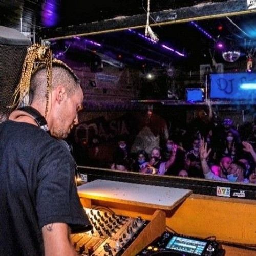 BOMBEA LA MAKINA V1🔊💣