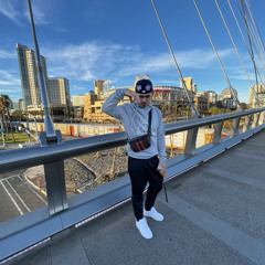 AUTHENIK (IG: @iamauthenik)