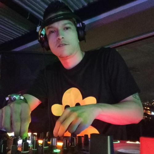 DJ David caicedo’s avatar