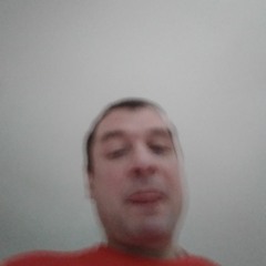 Simon Jones