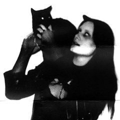 ⸸