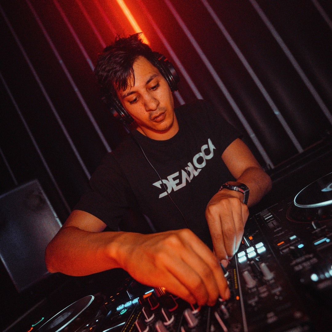 Stream DEADLOCK (SA) music | Listen to songs, albums, playlists for ...